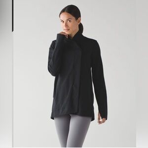Lululemon Belle Wrap size 8